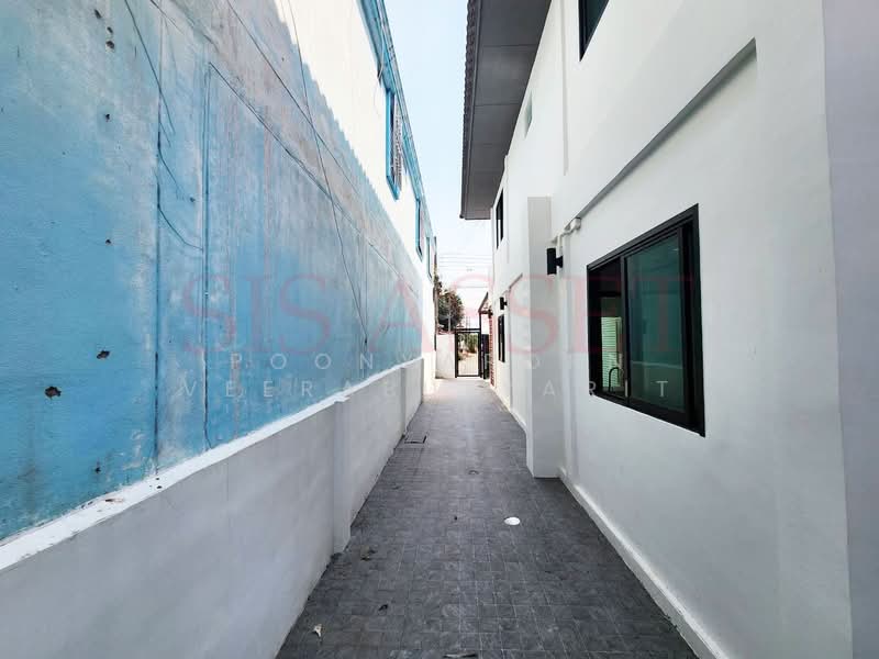 หมู่บ้าน​พระปิ่น ​4 - เพชรเกษม​ 81​, Bangkok, มาเจริญ, Nong Kham, Nong Khaem, Bangkok, 2 Bedrooms, 102 sqm, Semi-Detached House (Twin House) For Sale, by Poonyaporn Veerabulyarit, 500155506 - DDproperty.com