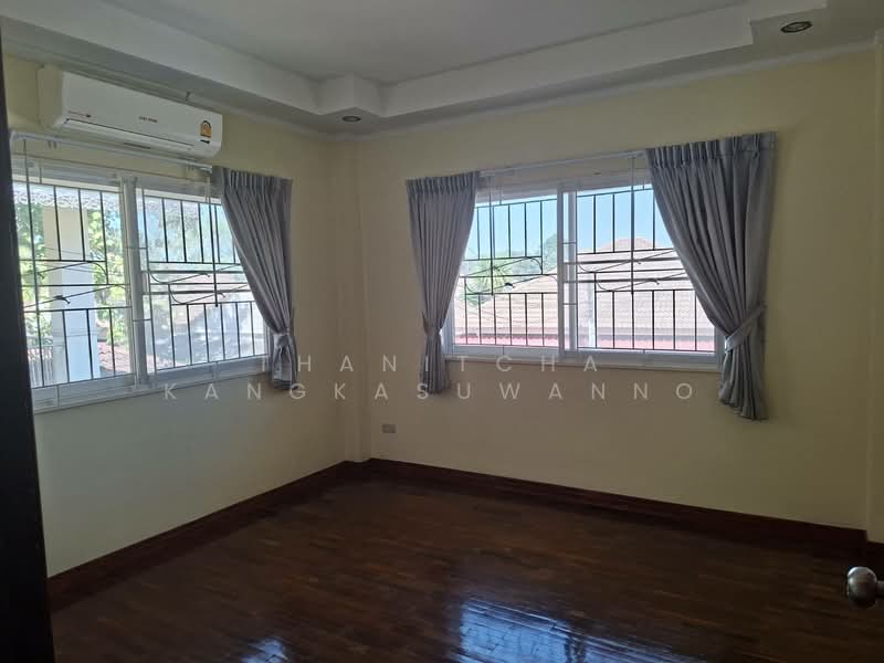 บ้านเดี่ยว ชลบุรี, ชลบุรี, สัตหีบ, สัตหีบ, ชลบุรี, 160 ตร.ม., บ้านเดี่ยว ขาย, โดย Thanitcha Kangkasuwanno, 500155524 - DDproperty.com