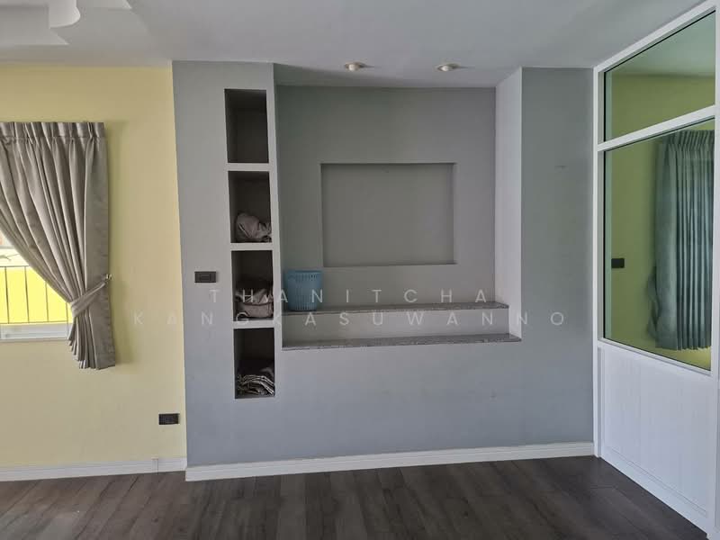 บ้านเดี่ยว ชลบุรี, ชลบุรี, สัตหีบ, สัตหีบ, ชลบุรี, 160 ตร.ม., บ้านเดี่ยว ขาย, โดย Thanitcha Kangkasuwanno, 500155524 - DDproperty.com