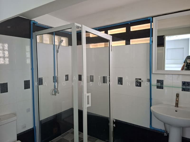 บ้านเดี่ยว ชลบุรี, ชลบุรี, สัตหีบ, สัตหีบ, ชลบุรี, 160 ตร.ม., บ้านเดี่ยว ขาย, โดย Thanitcha Kangkasuwanno, 500155524 - DDproperty.com