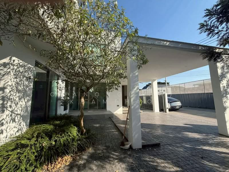 บ้านสวย สร้างใหม่ สไตล์โมเดิร์น มหิดล-ป่าแดด, Chiang Mai, Pa Daet, Muang Chiang Mai, Chiang Mai, 3 Bedrooms, 185 sqm, Single Detached House For Sale, by Onanong(Kim) Khamphao, 500155527 - DDproperty.com