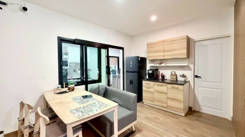 Ratcha Green Kanchanaphisek-Kantana : รัชชา กรีน กาญจนาภิเษก-กันตนา, นนทบุรี, ซอยกันตนา, บางใหญ่, บางใหญ่, นนทบุรี, 140 ตร.ม., ทาวน์เฮ้าส์ ขาย, โดย คุณ พิมพ์สิริ ( ทราย ), 500155562 - DDproperty.com