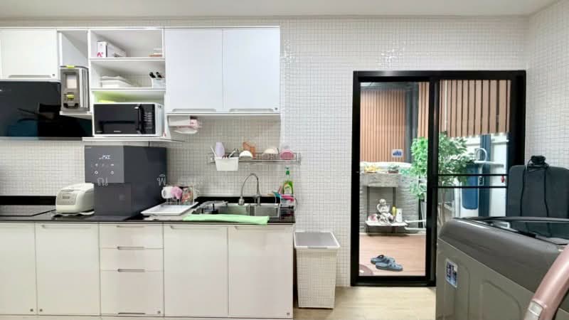 Ratcha Green Kanchanaphisek-Kantana, Nonthaburi, Soi Kantana, Bang Yai, Bang Yai, Nonthaburi, 3 Bedrooms, 140 sqm, Townhouse For Sale, by คุณ พิมพ์สิริ ( ทราย ), 500155562 - DDproperty.com