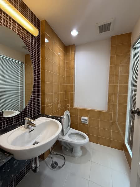 The Grand Sethiwan, Bangkok, 82 Soi Sukhumvit 24, Khong Tan, Khlong Toei, Bangkok, 3 Bedrooms, 250 sqm, Condo For Rent, by The Luxe Group, 500155565 - DDproperty.com