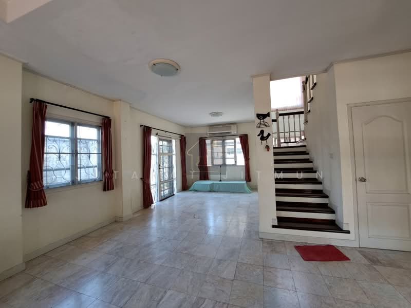 Parkway Chalet Ramkhamhaeng, Bangkok, 103 Ramkhamhaeng Road, Min Buri, Min Buri, Bangkok, 3 Bedrooms, 236 sqm, Single Detached House For Sale, by Jutarat Jitmun, 500155573 - DDproperty.com