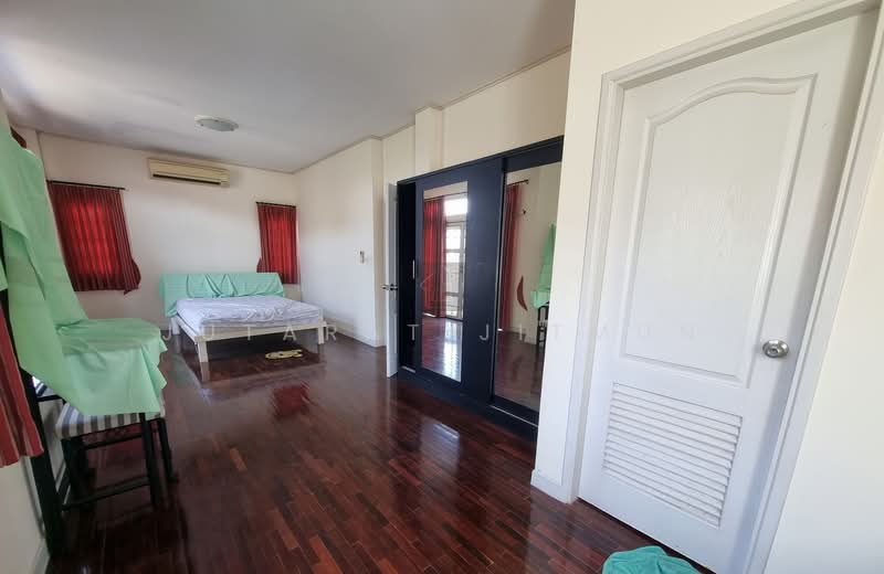 Parkway Chalet Ramkhamhaeng : พาร์คเวย์ ชาเล่ต์ รามคำแหง, กรุงเทพ, 103 ถนน รามคำแหง, มีนบุรี, มีนบุรี, กรุงเทพ, 236 ตร.ม., บ้านเดี่ยว ให้เช่า, โดย Jutarat Jitmun, 500155583 - DDproperty.com