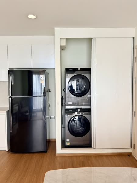 Rhythm Sukhumvit 42, Bangkok, Soi Sukhumvit 42, Sukhumvit Road, Phra Kanong, Khlong Toei, Bangkok, 2 Bedrooms, 70 sqm, Condo For Rent, by The Luxe Group, 500155593 - DDproperty.com