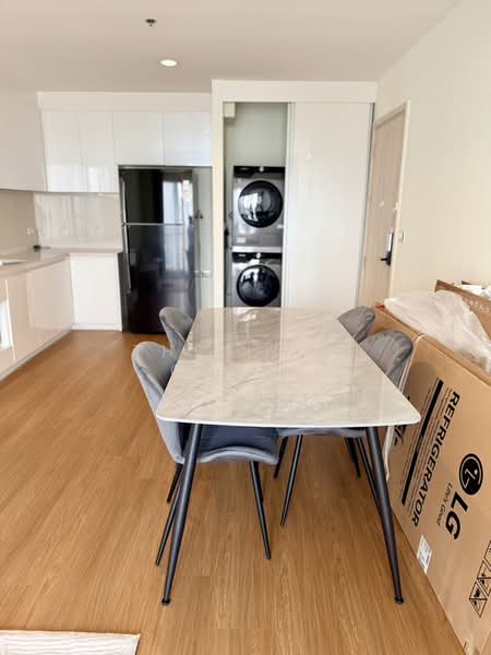 Rhythm Sukhumvit 42, Bangkok, Soi Sukhumvit 42, Sukhumvit Road, Phra Kanong, Khlong Toei, Bangkok, 2 Bedrooms, 70 sqm, Condo For Rent, by The Luxe Group, 500155593 - DDproperty.com