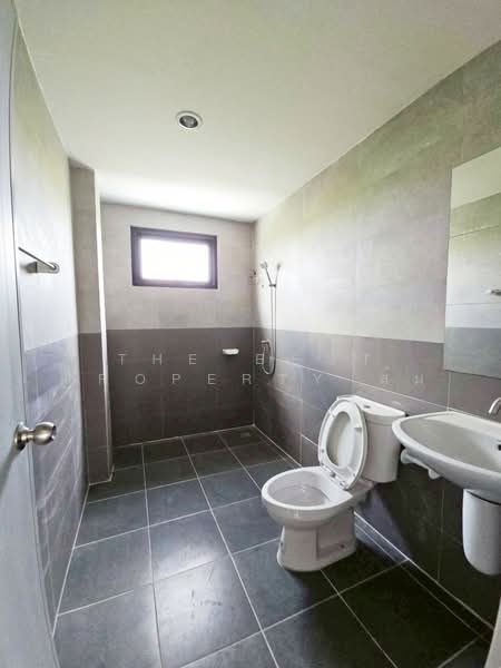 ขาย - Thanaburi Residence : ธนาบุรี เรสซิเด้นซ์, ชลบุรี