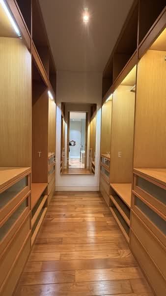 Domus 16, Bangkok, 19 Soi Sukhumvit 16, Khlong Toei, Khlong Toei, Bangkok, 3 Bedrooms, 167 sqm, Condo For Rent, by The Luxe Group, 500155595 - DDproperty.com