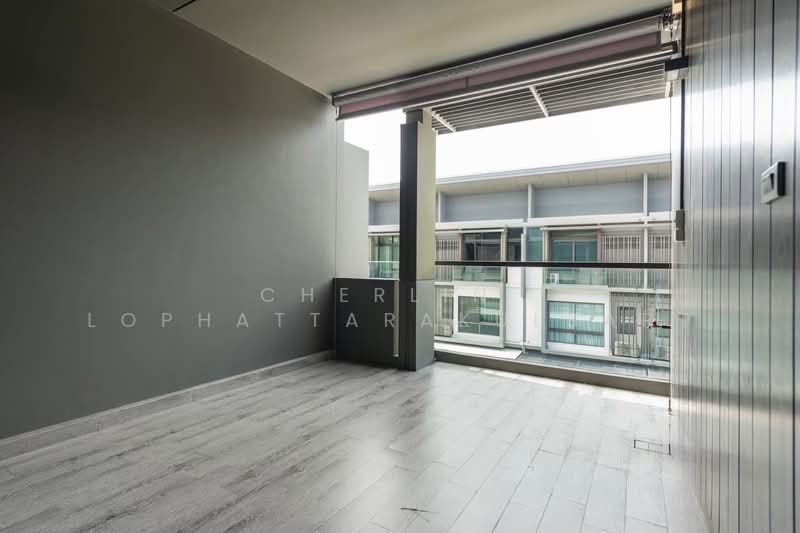 Landmark Ekamai-Ramindra, Bangkok, Sukhonthasawat Road, Lat Phrao, Lat Phrao, Bangkok, 3 Bedrooms, 168 sqm, Townhouse For Rent, by Cherlin  Lophattarakulsart, 500155610 - DDproperty.com