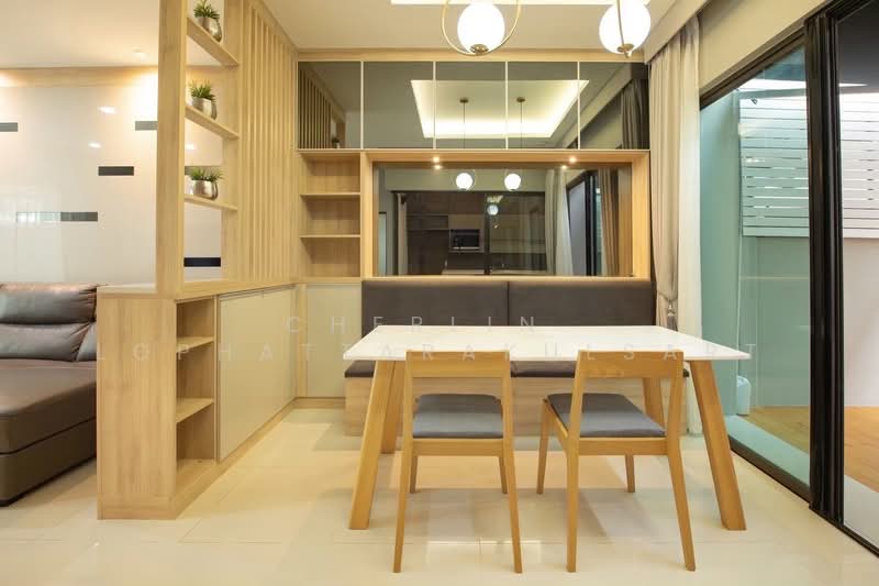 Landmark Ekamai-Ramindra, Bangkok, Sukhonthasawat Road, Lat Phrao, Lat Phrao, Bangkok, 3 Bedrooms, 168 sqm, Townhouse For Rent, by Cherlin  Lophattarakulsart, 500155610 - DDproperty.com