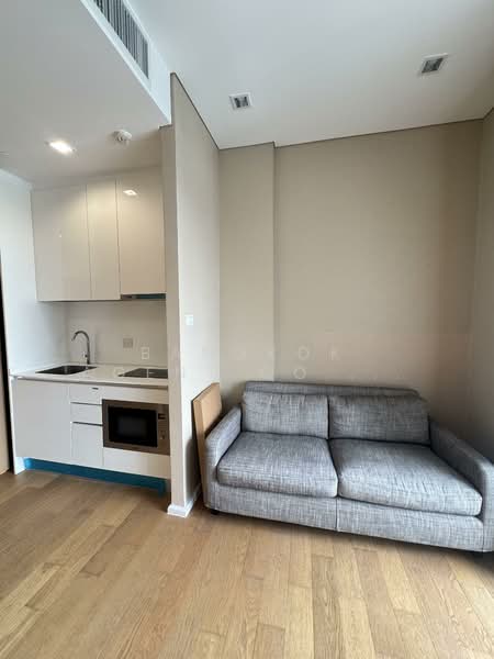 The Saint Residences Ladprao, Bangkok, 588 Vibhavadi-Rangsit Road, Jom Phon, Chatuchak, Bangkok, 1 Bedroom, 35 sqm, Condo For Rent, by Bangkok Agent Co.,Ltd., 500155635 - DDproperty.com