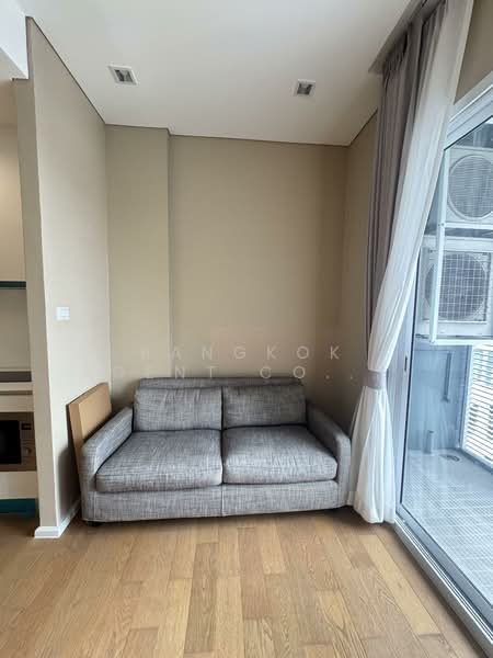 The Saint Residences Ladprao, Bangkok, 588 Vibhavadi-Rangsit Road, Jom Phon, Chatuchak, Bangkok, 1 Bedroom, 35 sqm, Condo For Rent, by Bangkok Agent Co.,Ltd., 500155635 - DDproperty.com