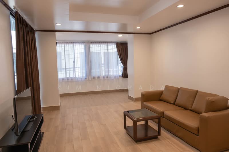 Townhouse, Bangkok, Bang Chak, Phra Khanong, Bangkok, 3 Bedrooms, 250 sqm, Townhouse For Rent, by Kim Nichada, 500155638 - DDproperty.com
