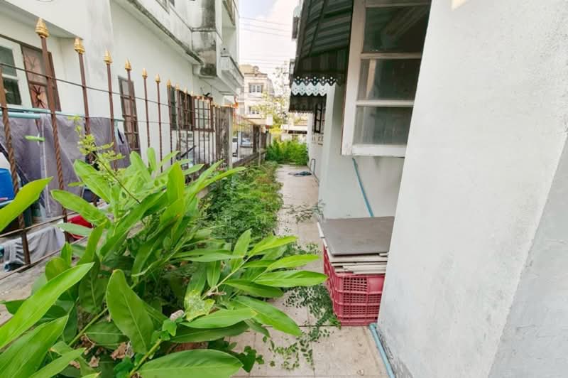 Lully Ville Lamlukka-Khlong1, Pathum Thani, Khu Khot, Lam Luk Ka, Pathum Thani, 4 Bedrooms, 187 sqm, Single Detached House For Sale, by คุณนุ่น, 500155640 - DDproperty.com