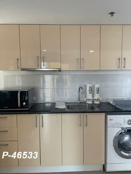 My Resort Bangkok, Bangkok, 1724 Petchaburi Road, Bang Kapi, Huai Khwang, Bangkok, 1 Bedroom, 42 sqm, Condo For Rent, by Susira Prueksawun, 500155644 - DDproperty.com