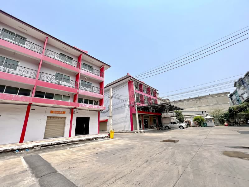 อาคารพาณิชย์ 3.5 ชั้น สำเพ็ง 2 ( ห้องมุม ) ทำเลดี เหมาะสำหรับทำการค้า, กรุงเทพ, บางบอน, บางบอน, กรุงเทพ, 227 ตร.ม., ตึกแถว-อาคารพาณิชย์ ขาย, โดย บริษัท เอชแอล แอสเซท จำกัด, 500155650 - DDproperty.com