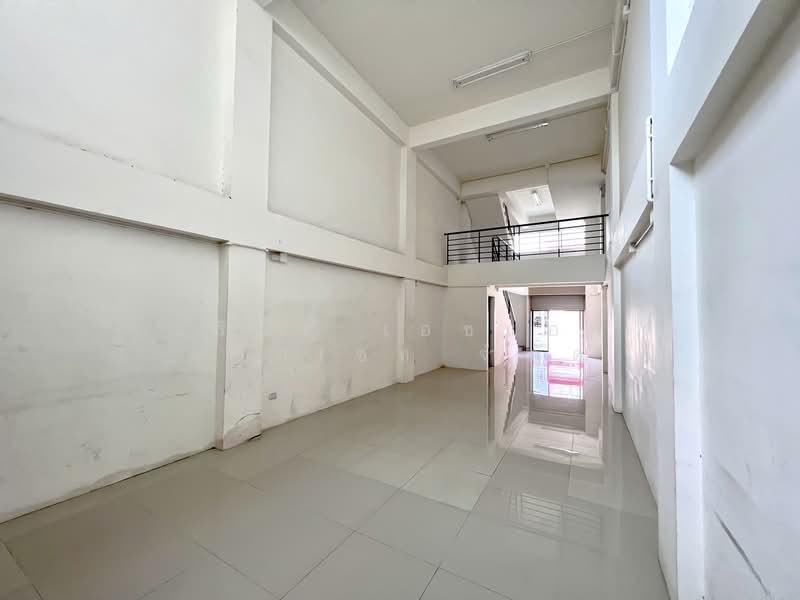 commercial building Sampeng 2, Bangkok, Bang Bon, Bang Bon, Bangkok, , 227 sqm, Shophouse For Sale, by บริษัท เอชแอล แอสเซท จำกัด, 500155650 - DDproperty.com