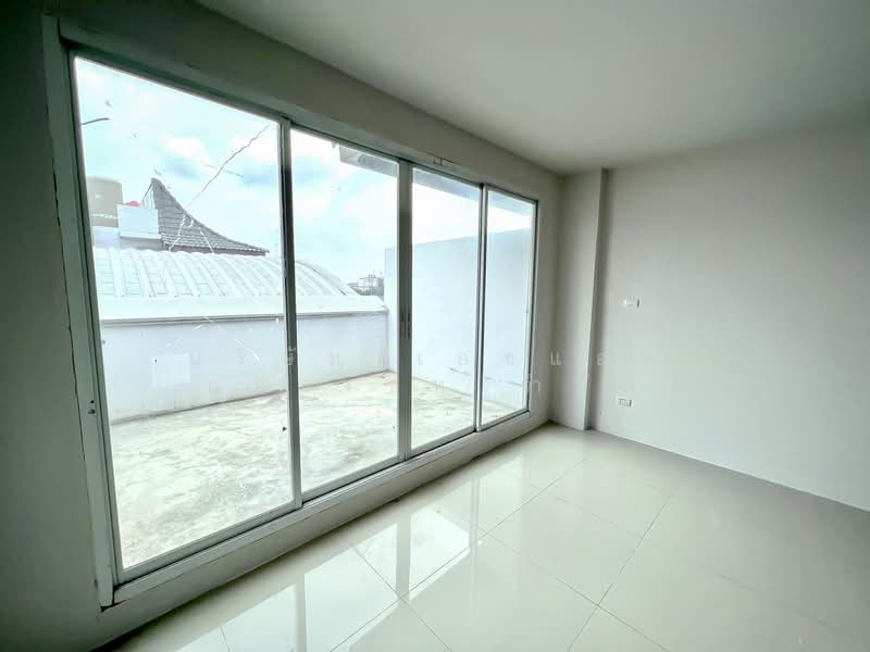 commercial building Sampeng 2, Bangkok, Bang Bon, Bang Bon, Bangkok, , 227 sqm, Shophouse For Sale, by บริษัท เอชแอล แอสเซท จำกัด, 500155650 - DDproperty.com