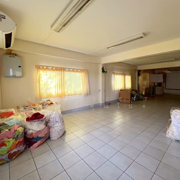 ขายหรือให้เช่าโรงงานเก่า15-1-71 ไร่ ติดถนนเพชรเกษม โซนอ้อมใหญ่, นครปฐม, อ้อมใหญ่, สามพราน, นครปฐม, 14,970 ตร.ม., โกดัง-โรงงาน ขาย, โดย AJHOMECENTER - คุณโป้ง, 500155678 - DDproperty.com