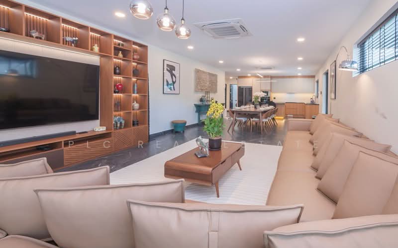 Luxury Villa for Rent in Mabprachan Lake, East Pattaya, Chon Buri (Pattaya), Bang Lamung, Bang Lamung (Pattaya), Chon Buri (Pattaya), 5 Bedrooms, 365 sqm, Villa For Rent, by PLC Real Estate, 500155682 - DDproperty.com