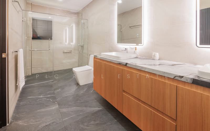 Luxury Villa for Rent in Mabprachan Lake, East Pattaya, Chon Buri (Pattaya), Bang Lamung, Bang Lamung (Pattaya), Chon Buri (Pattaya), 5 Bedrooms, 365 sqm, Villa For Rent, by PLC Real Estate, 500155682 - DDproperty.com