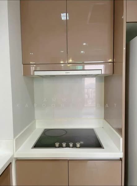 Siri At Sukhumvit, Bangkok, 902 Sukhumvit Road, Phra Kanong, Khlong Toei, Bangkok, 2 Bedrooms, 68 sqm, Condo For Sale, by Amwika Karoonsombat, 500155689 - DDproperty.com