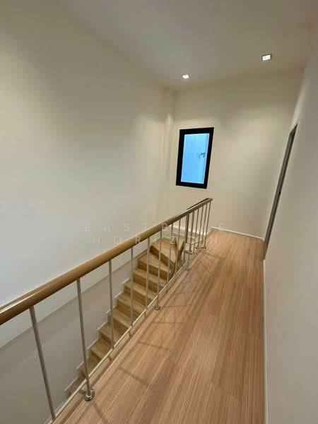 Y Residence Sukhumvit 113 : วาย เรซิเดนท์ สุขุมวิท 113, สมุทรปราการ, ถนนสุขุมวิท 113 (ซ.ด่านสำโรง 42/1), สำโรงเหนือ, เมืองสมุทรปราการ, สมุทรปราการ, 220 ตร.ม., ทาวน์เฮ้าส์ ให้เช่า, โดย Eastblue Horizon, 500155690 - DDproperty.com