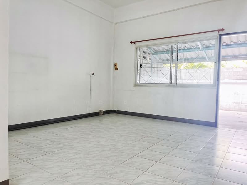 ทาวน์เฮ้าส์ปากแพรก กาญจนบุรี, Kanchanaburi, Pak Phraek, Muang Kanchanaburi, Kanchanaburi, 2 Bedrooms, 120 sqm, Townhouse For Sale, by The Best Property แอ้, 500155695 - DDproperty.com