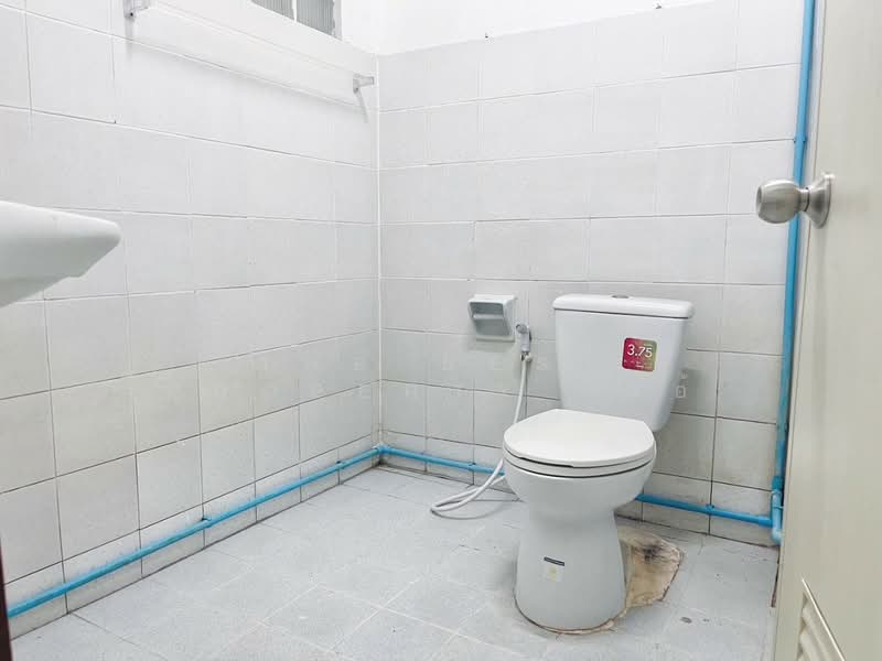 ทาวน์เฮ้าส์ปากแพรก กาญจนบุรี, Kanchanaburi, Pak Phraek, Muang Kanchanaburi, Kanchanaburi, 2 Bedrooms, 120 sqm, Townhouse For Sale, by The Best Property แอ้, 500155695 - DDproperty.com