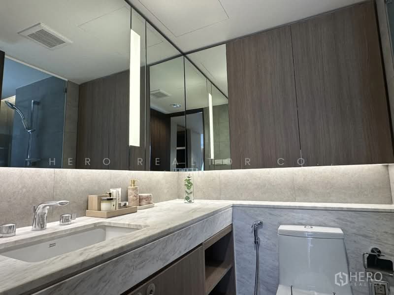 For rent 2 Bedroom Condominium in Piya Residence 28 in Khlong Tan, Khlong Toei, Bangkok hre00233, Bangkok, Khong Tan, Khlong Toei, Bangkok, 2 Bedrooms, 115 sqm, Single Detached House For Rent, by Hero Realtor Co., Ltd., 500155697 - DDproperty.com