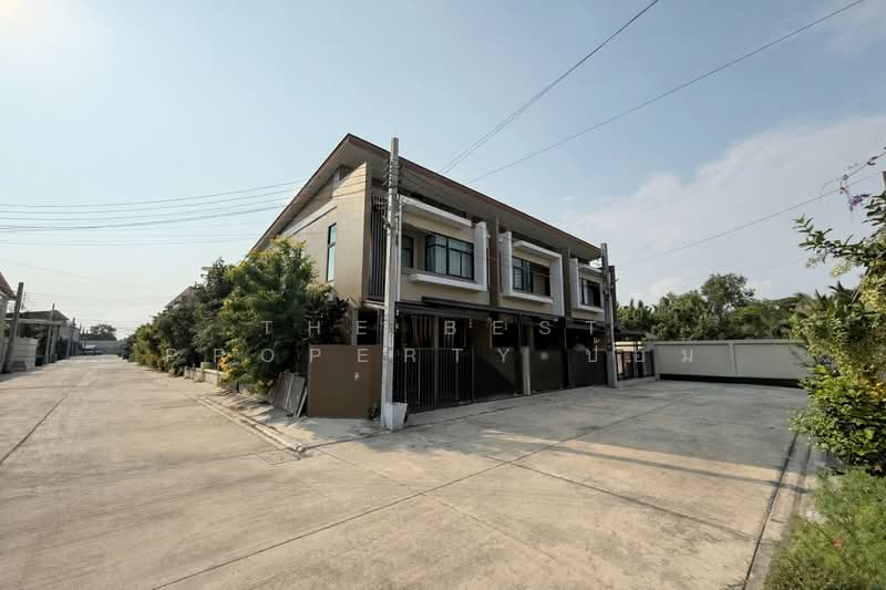 ธนารินทร์ ทาวน์โฮม6 (Thanarin Townhome6), Samut Prakan, Nai Khlong Bang Pla Kot, Phra Samut Jadee, Samut Prakan, 3 Bedrooms, 100 sqm, Townhouse For Sale, by The Best Property ป้อม, 500155703 - DDproperty.com