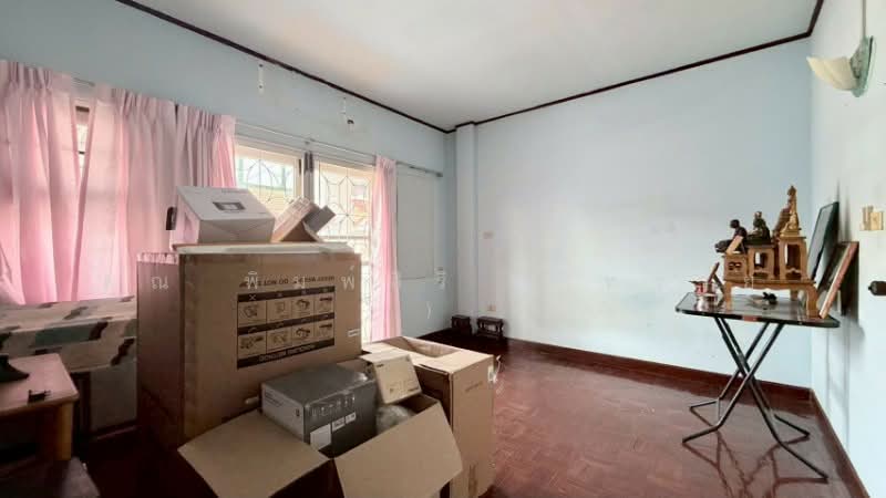 ทาวน์โฮม 3 ชั้น หมู่บ้าน เพลินวิภา รามอินทรา 40, Bangkok, รามอินทรา, Khlong Kum, Bueng Kum, Bangkok, 4 Bedrooms, 180 sqm, Townhouse For Sale, by คุณ พิมพ์สิริ ( ทราย ), 500155711 - DDproperty.com