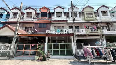 ขาย - ทาวน์โฮม 3 ชั้น หมู่บ้าน เพลินวิภา รามอินทรา 40, กรุงเทพ