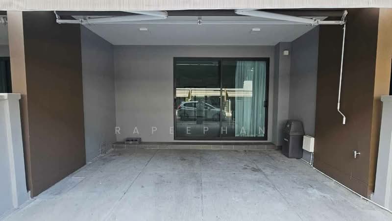 Baan Klang Muang Sukhumvit-Onnut, Bangkok, Soi On Nut 70/1, Prawet, Prawet, Bangkok, 3 Bedrooms, 148 sqm, Townhouse For Rent, by Rapeephan, 500155714 - DDproperty.com