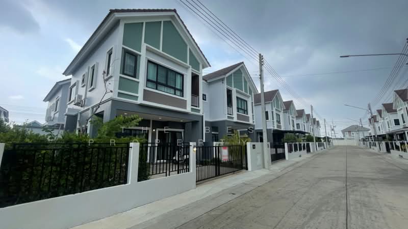 ศรีเทพวิลเลจ บางปะกง (Srithep Village Bangpakong), Chachoengsao, Bang Samak, Bang Pakong, Chachoengsao, 4 Bedrooms, 120 sqm, Semi-Detached House (Twin House) For Sale, by The Best Property ที, 500155723 - DDproperty.com