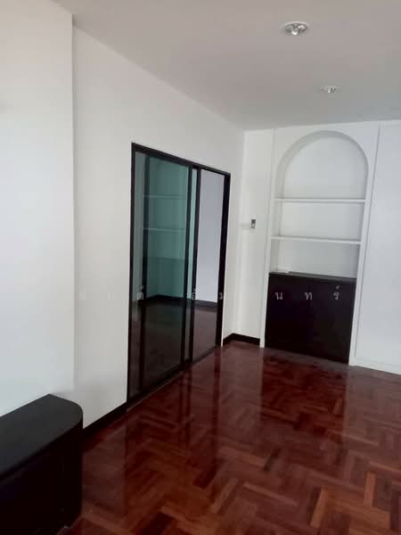 ขายบ้านเดี่ยว 2 ชั้น 85 ตร.ว. ซอยมิถุนายน 20 แยก 5 ใกล้โรงเรียนนานาชาติเคไอเอส, กรุงเทพ, สามเสนนอก, ห้วยขวาง, กรุงเทพ, 600 ตร.ม., บ้านเดี่ยว ขาย, โดย อนันต์ อัมรินทร์, 500155750 - DDproperty.com