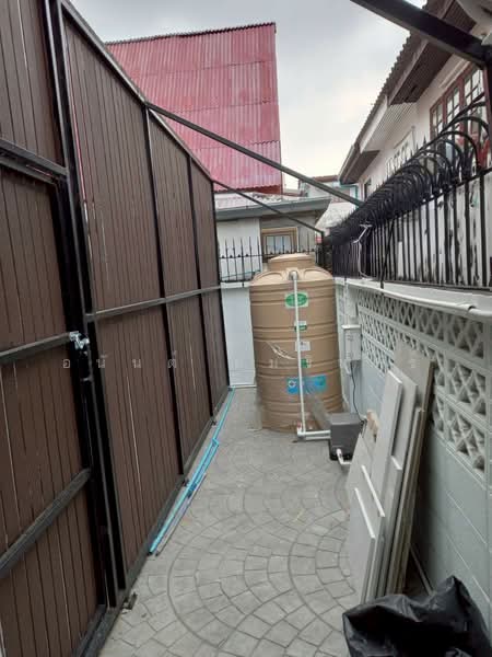 For sale 2-storey detached house, 85 sq.w., Soi Mithuna 20, Intersection 5, near KIS International S, Bangkok, Samsen Nok, Huai Khwang, Bangkok, 3 Bedrooms, 600 sqm, Single Detached House For Sale, by อนันต์ อัมรินทร์, 500155750 - DDproperty.com