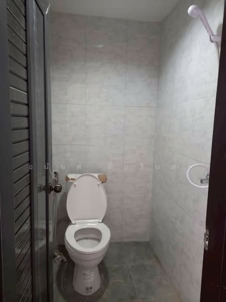 For sale 2-storey detached house, 85 sq.w., Soi Mithuna 20, Intersection 5, near KIS International S, Bangkok, Samsen Nok, Huai Khwang, Bangkok, 3 Bedrooms, 600 sqm, Single Detached House For Sale, by อนันต์ อัมรินทร์, 500155750 - DDproperty.com