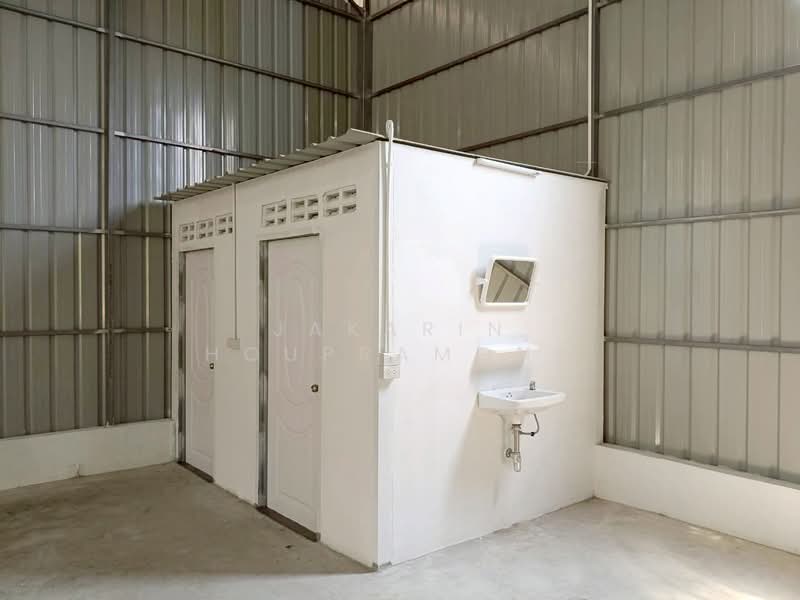 ให้เช่า - ให้เช่าโกดัง รามอินทรา บางเขน กรุงเทพ พื้นที่ 504 ตร.ม, กรุงเทพ