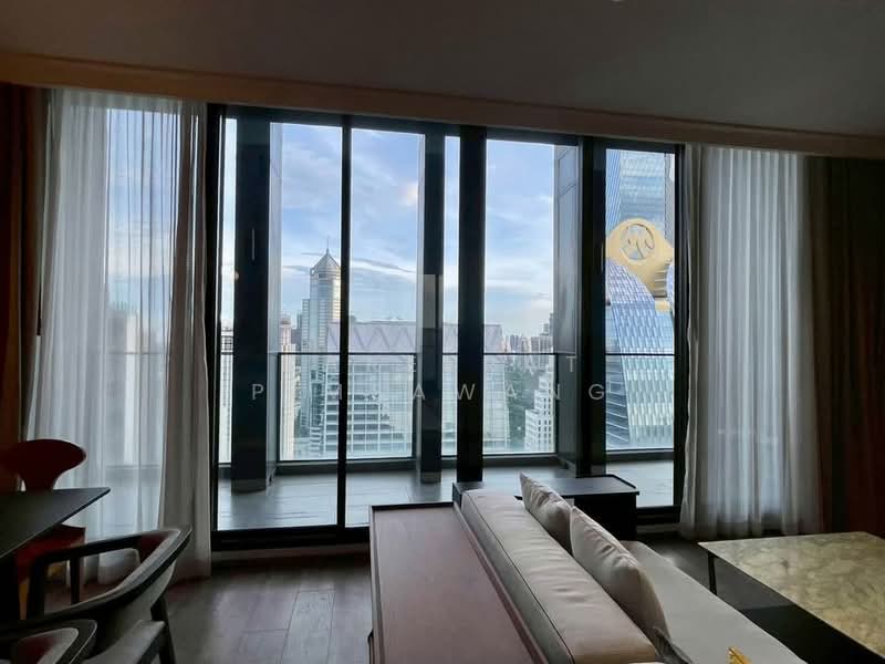 Noble Ploenchit, Bangkok, 1035 Ploenchit  Road, Lumphini, Pathum Wan, Bangkok, 3 Bedrooms, 178 sqm, Condo For Rent, by Nareerat Pimsawang, 500155768 - DDproperty.com