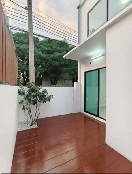 Baan Mai Rama 2-Buddhabucha 2, Bangkok, Soi Phutthabucha 36, Bangmot, Thung Khru, Bangkok, 3 Bedrooms, 134 sqm, Townhouse For Sale, by ธนณัฎฐ์ ศตายุสกุลวงศ์, 500155790 - DDproperty.com