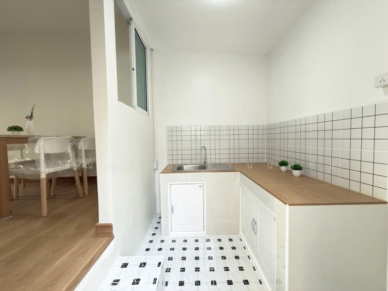 Nirvana Cover Onnut, Bangkok, Soi On Nut 65, Prawet, Prawet, Bangkok, 4 Bedrooms, 122 sqm, Townhouse For Sale, by ปุณณภา นารานนทชัย, 500155809 - DDproperty.com