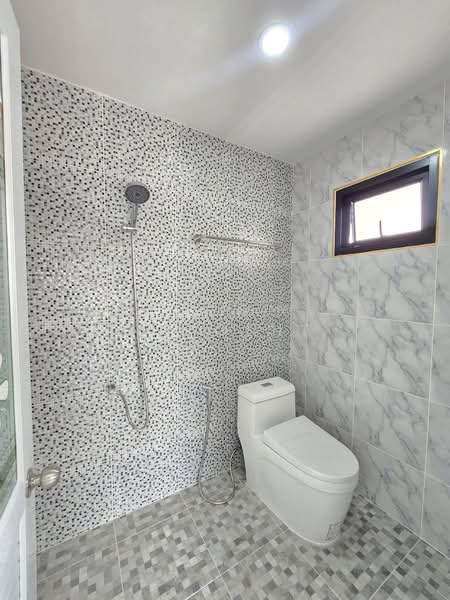 Baan Buathong 4, Nonthaburi, Ban Kluay-Sai Noi Road, Phimonrat, Bang Bua Thong, Nonthaburi, 2 Bedrooms, 98 sqm, Townhouse For Sale, by NRagent, 500155830 - DDproperty.com