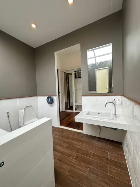 Office Area Ladprao, Bangkok, Chatuchak, Chatuchak, Bangkok, , 1,200 sqm, Office Space For Rent, by Eastblue Horizon, 500155834 - DDproperty.com