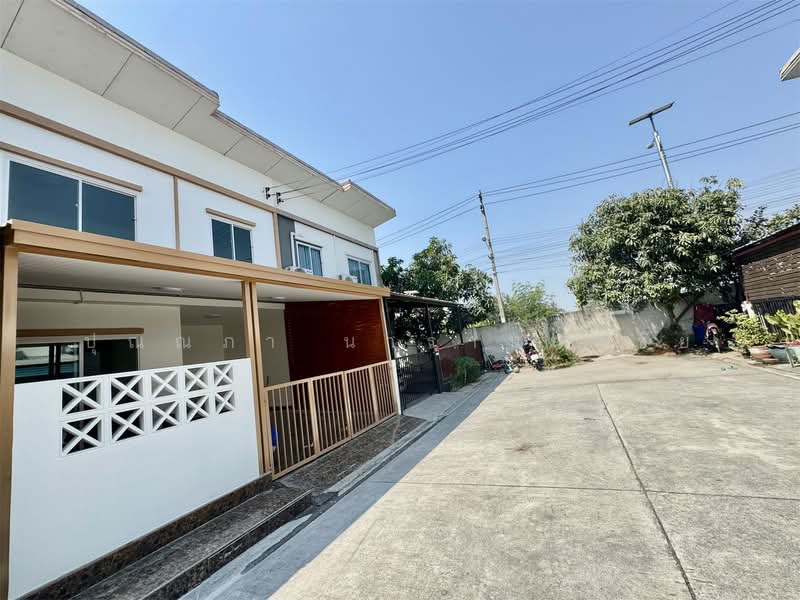 Lio Bliss Bangna-Suvarnabhumi, Samut Prakan, Soi Poolcharoen, Bang Chalong, Bang Plee, Samut Prakan, 3 Bedrooms, 90 sqm, Single Detached House For Sale, by ปุณณภา นารานนทชัย, 500155836 - DDproperty.com