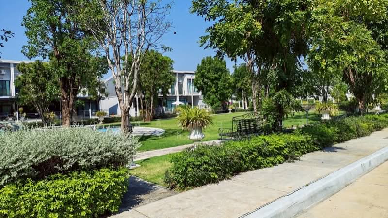 Grande Pleno Watcharapol-Sukhaphiban 5, Bangkok, Sukhapibal 5 Road, O-Ngoen, Sai Mai, Bangkok, 3 Bedrooms, 100 sqm, Townhouse For Sale, by คุณ พลอยวาลินน์ วาลินน์), 500155844 - DDproperty.com