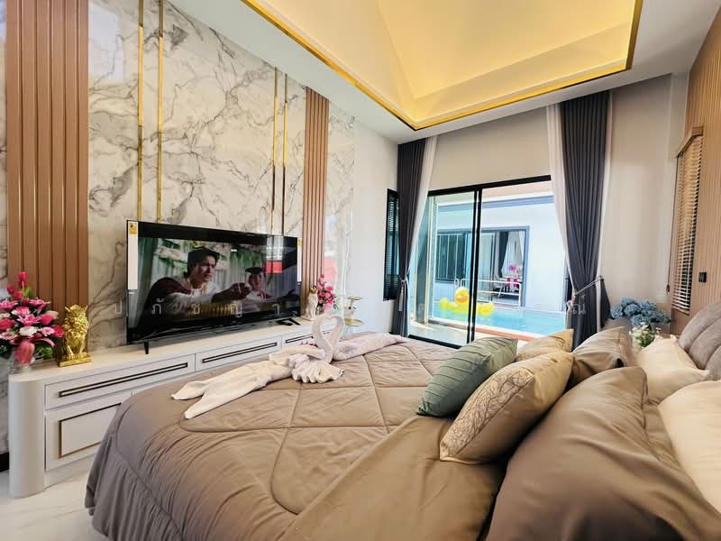 พูลวิลล่า โป่ง พัทยา สยามคันทรีคลับ พร้อมหิ้วกระเป๋าเข้าอยู่, Chon Buri (Pattaya), Bang Lamung, Bang Lamung (Pattaya), Chon Buri (Pattaya), 3 Bedrooms, 400 sqm, Single Detached House For Sale, by ปภัชญา ธนัตถ์ภรณ์, 500155851 - DDproperty.com