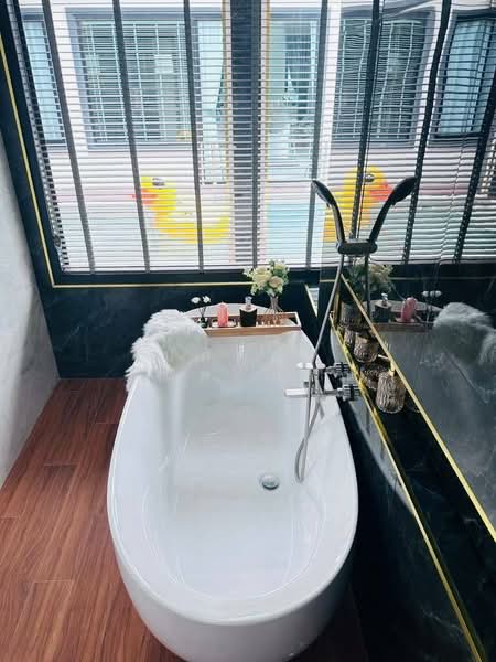 พูลวิลล่า โป่ง พัทยา สยามคันทรีคลับ พร้อมหิ้วกระเป๋าเข้าอยู่, Chon Buri (Pattaya), Bang Lamung, Bang Lamung (Pattaya), Chon Buri (Pattaya), 3 Bedrooms, 400 sqm, Single Detached House For Sale, by ปภัชญา ธนัตถ์ภรณ์, 500155851 - DDproperty.com